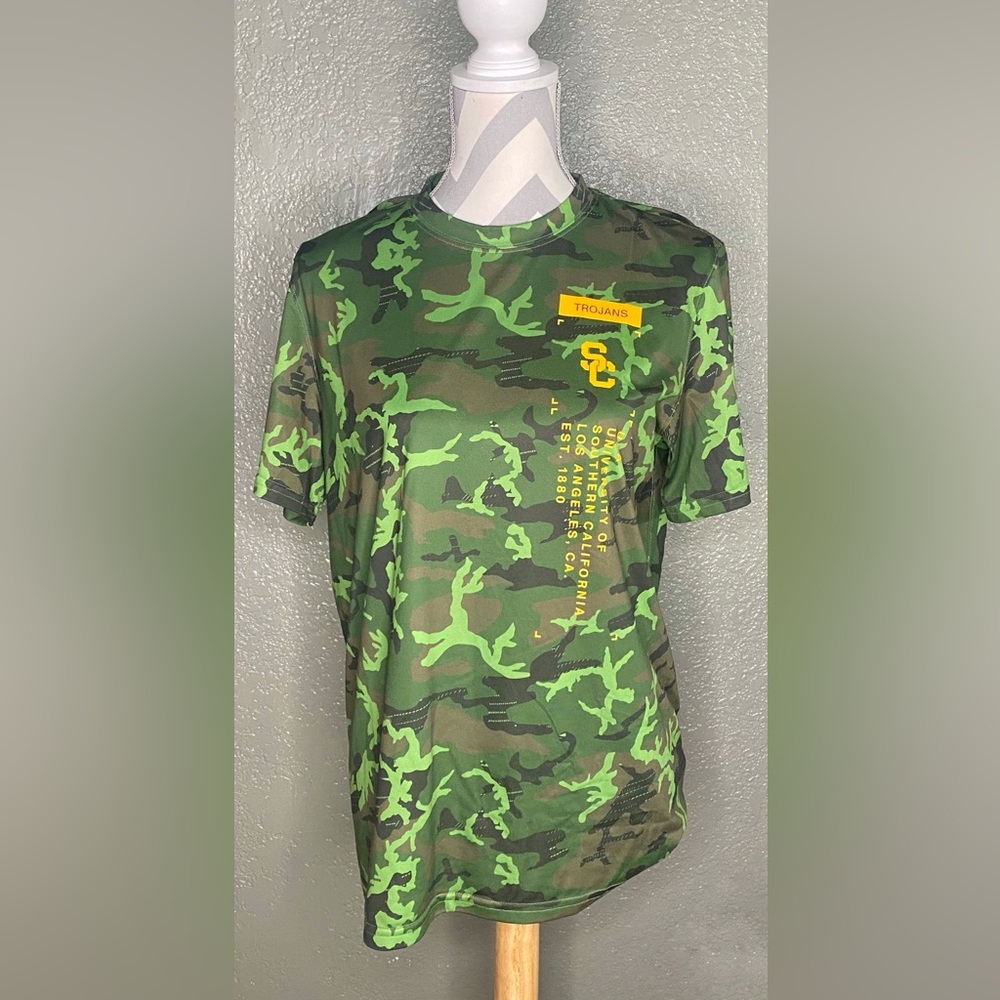 Medium Nike USC Trojans Dri-FIT Tee